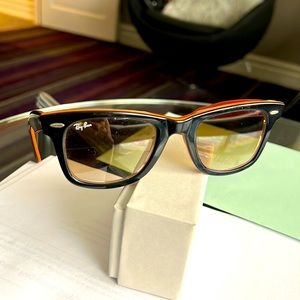 Rayban wayfarer sunglasses